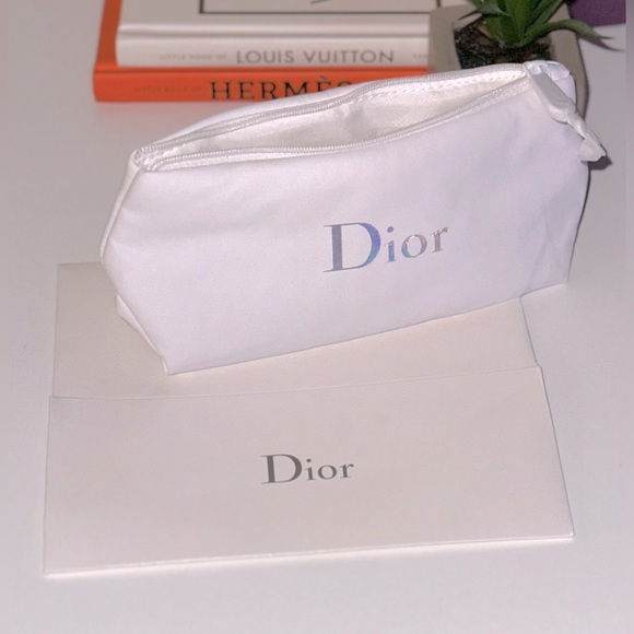 NEW DIOR Beauty Gift Bag Makeup Dior Logo Luxury Cosmetic Pouch Case - Picture 2 of 7